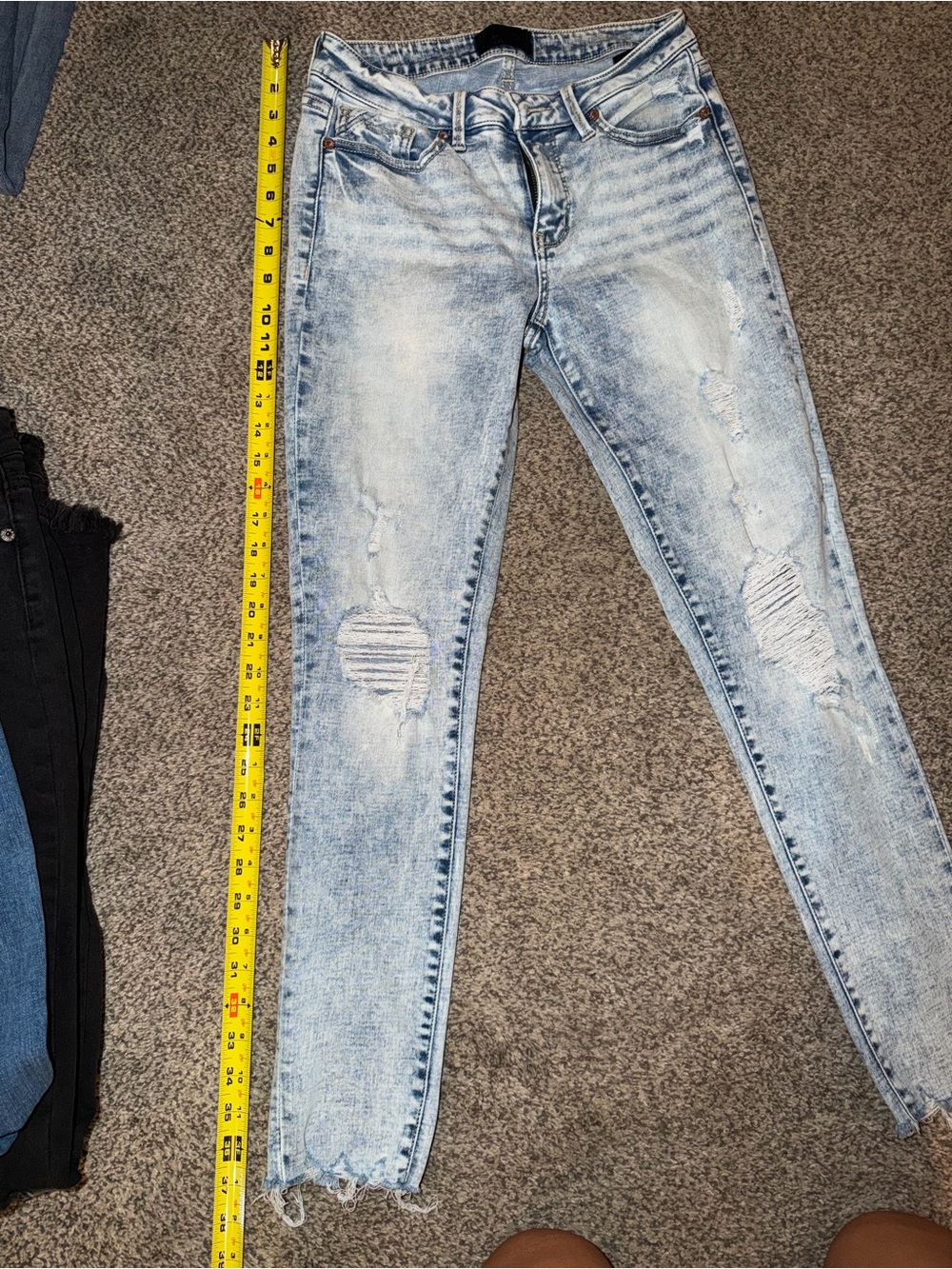 Buckle Black Light Blue Acid Wash Jeans